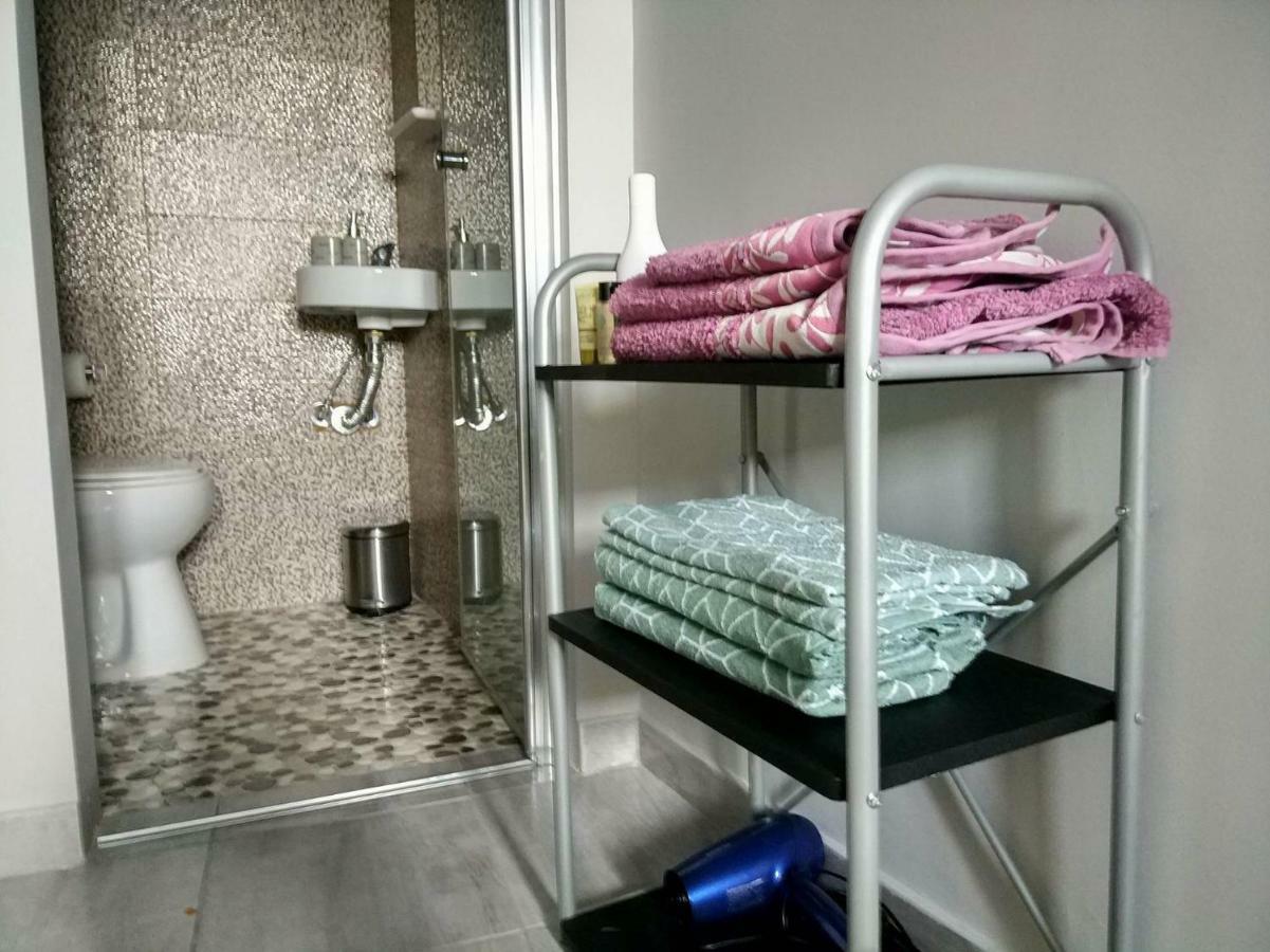 Little Romantic Appartment Агринион Екстериор снимка